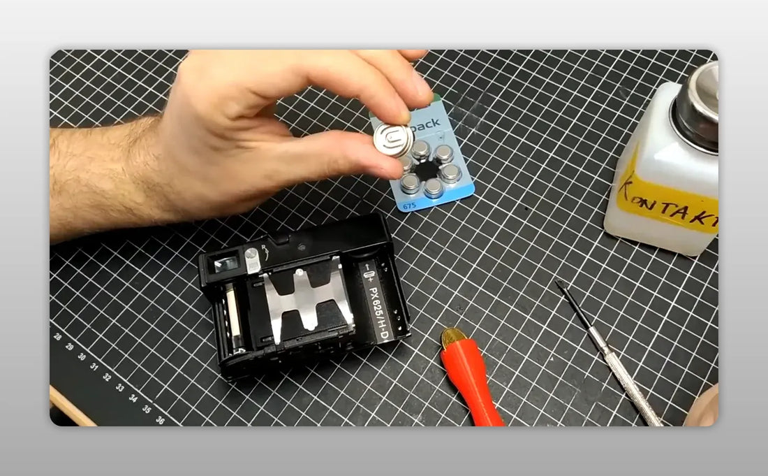 Rollei 35 / 35S / 35T: Batterie wechseln (PX625 → Typ 675 mit Adapter)