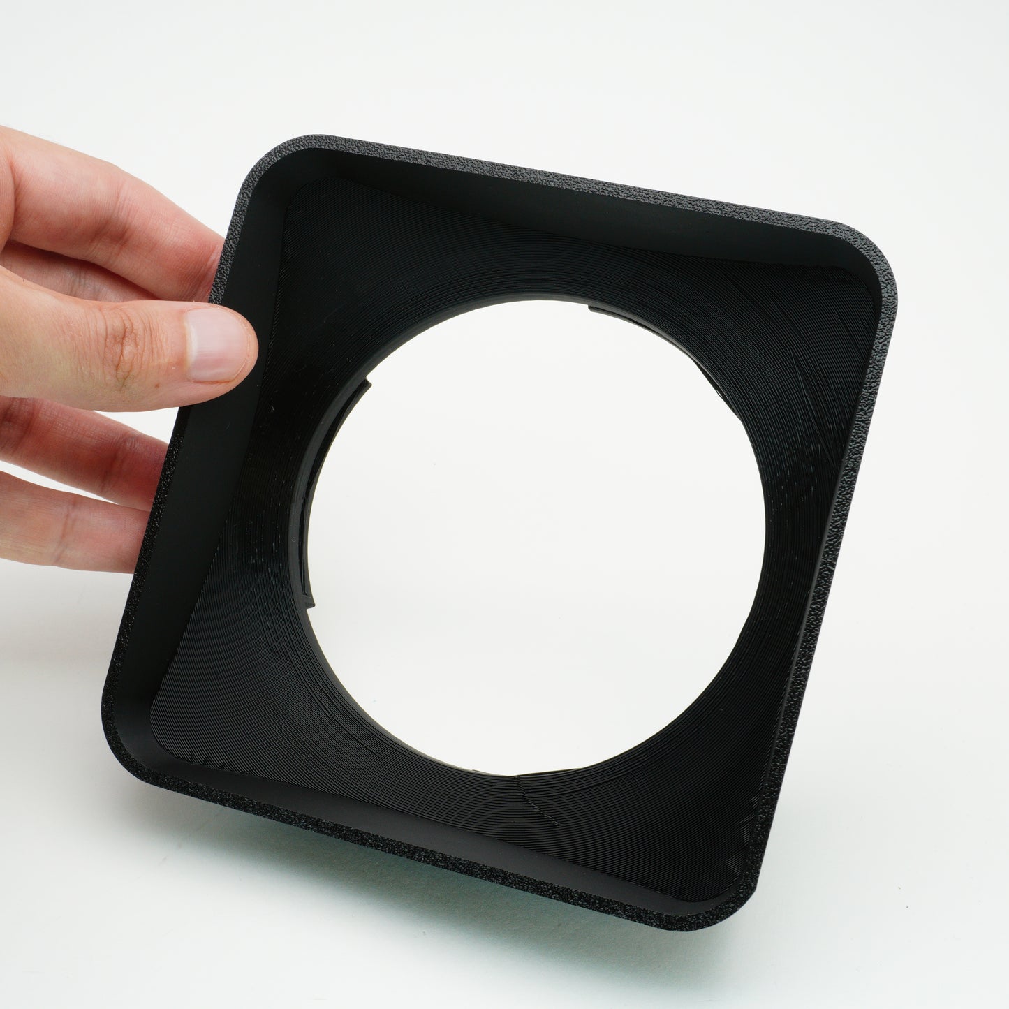 Lens hood B104 for Hasselblad Distagon 40mm f/4 C