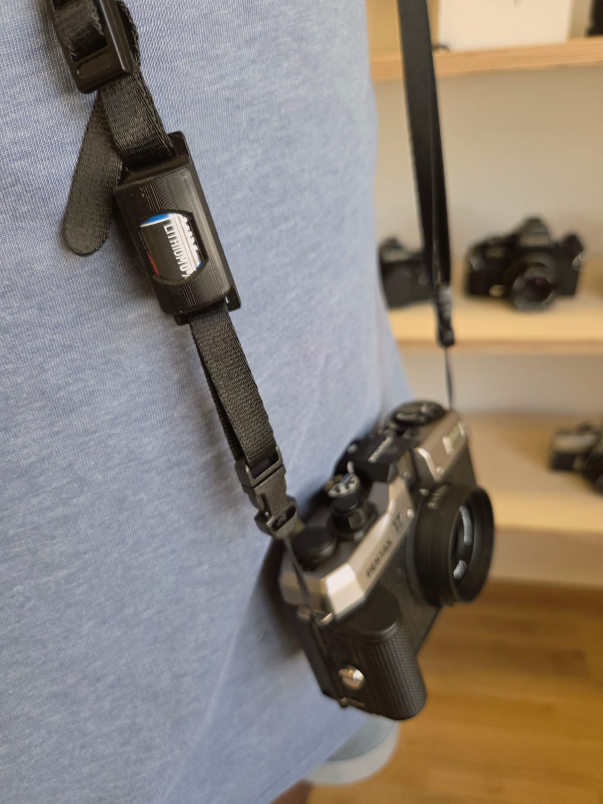 Porte-pile CR2 pour sangle d'appareil photo pour Pentax 17, Rollei 35 AF